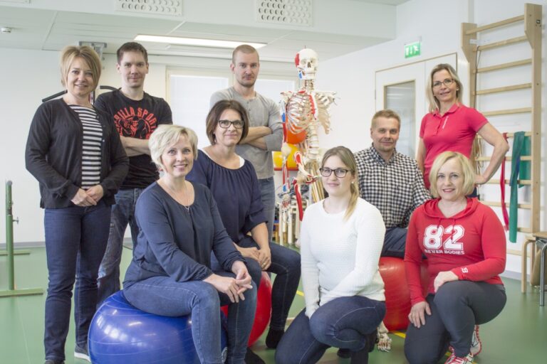 Fysioterapian suoravastaanoton työntekijöitä