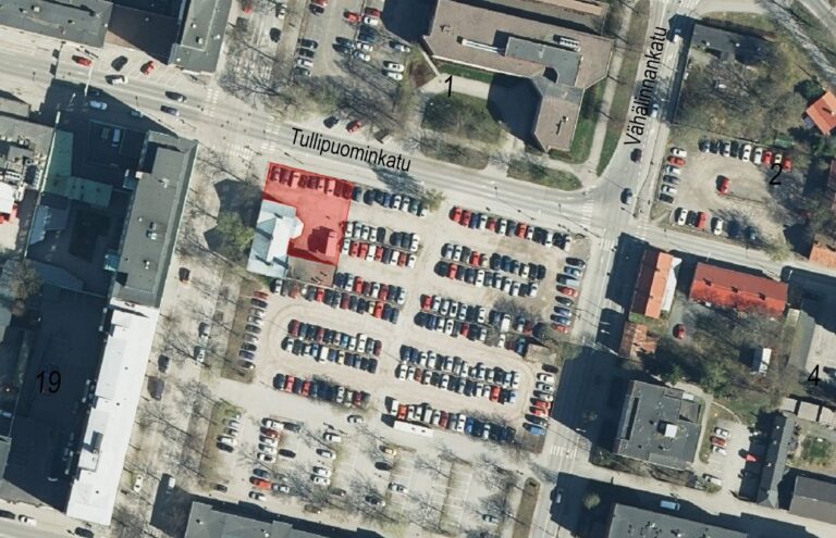 Nuorisotalon pysäköintialueen muutokset