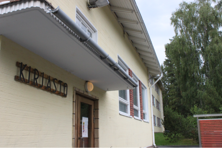 Käppärän ja Ruosniemen kirjastojen kesätauko