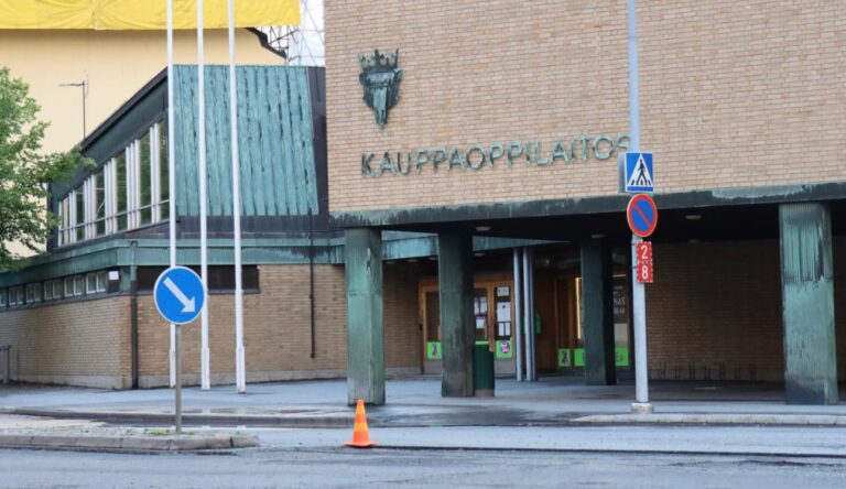 Vanha kauppaoppilaitos