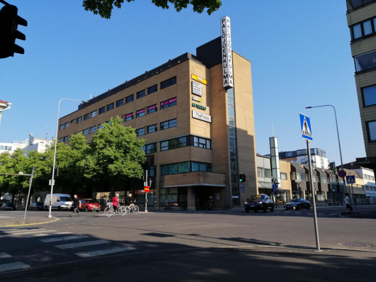 Kela-talo kesäkuussa 2022