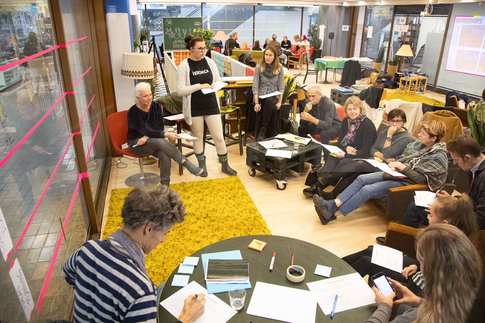 Valokuva Urban Lab -työpajasta.