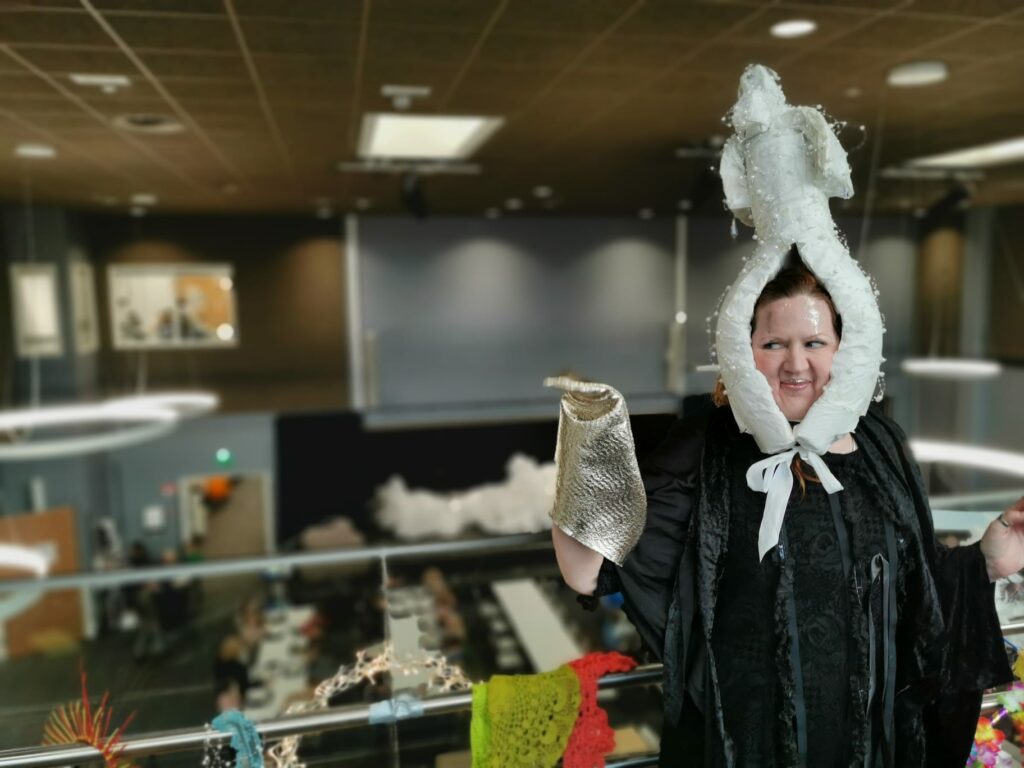 Henkilö performanssiasussa
