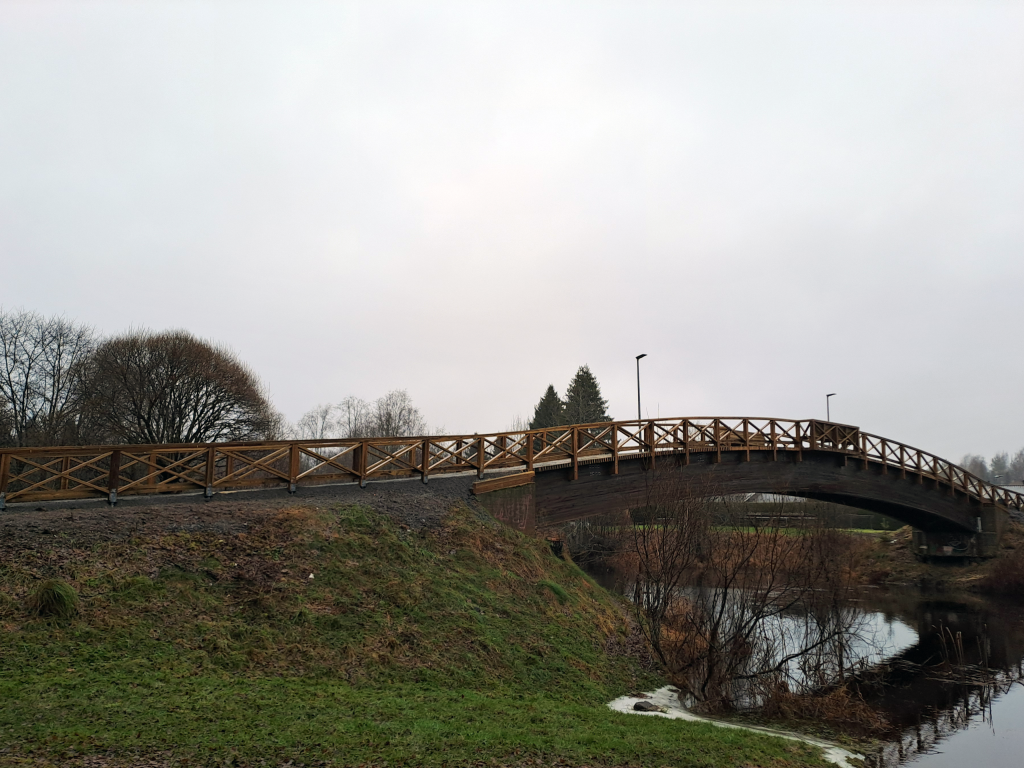 Noormarkun uusittu kävelysilta