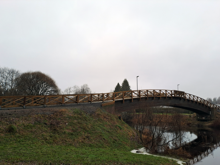 Noormarkun uusittu kävelysilta