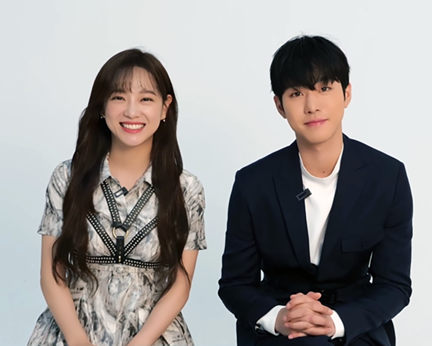 In the Picture on the left there is Kim Se-Jeong, the actress that plays Shin Ha-Ri and on the right Ahn Hyo-Seop the actor who plays Kang Tae-Moo.